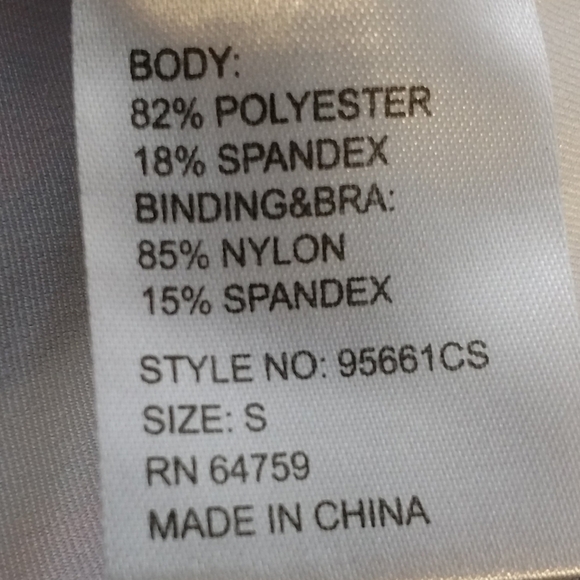 Studio by Capezio Tank Top with Built in Bra - Picture 3 of 6